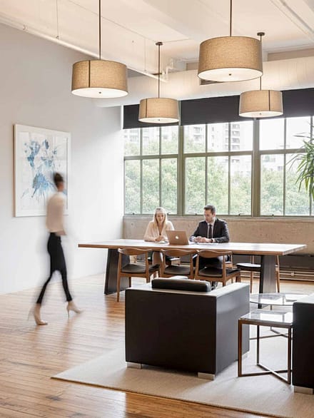 swvg-lawyers-client-meeting swvg-lawyers-client-meeting